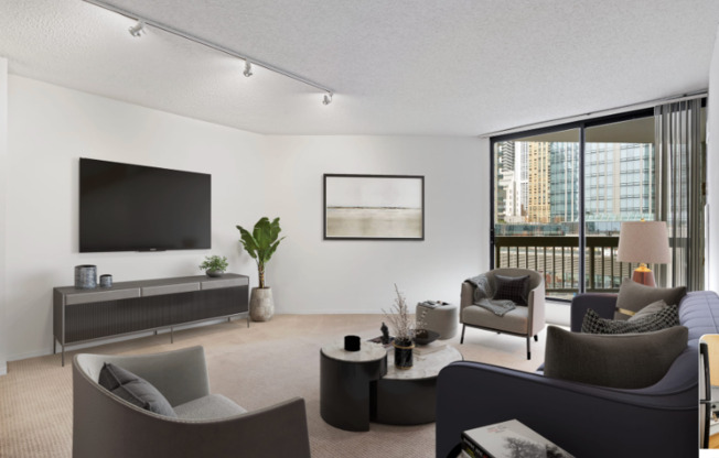 710 N DEARBORN