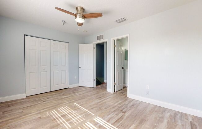 2 beds, 2.5 baths, 1,340 sqft, $2,075.5, Unit Unit 407