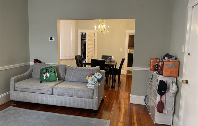 416 TRAPELO RD