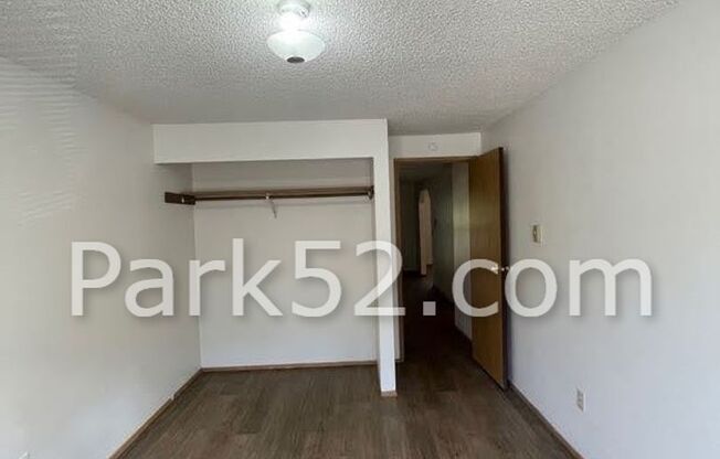 2 beds, 1 bath, $1,450