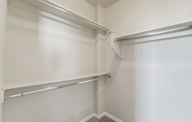 2 beds, 2 baths, $1,595