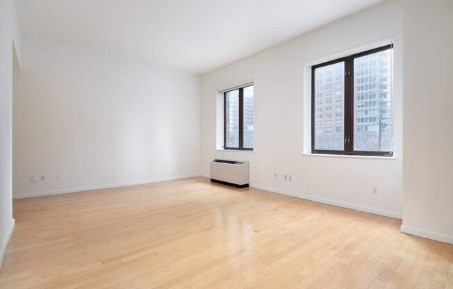 Studio, 1 bath, 720 sqft, $3,250, Unit 4A