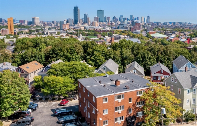 2 beds, 1 bath, 725 sqft, $2,750, Unit 256-14