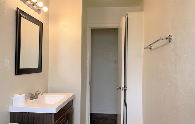 Small 2 bedroom 1 bath home