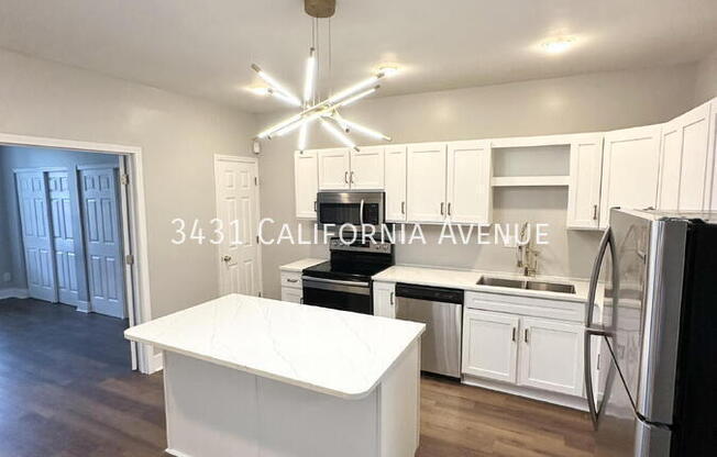 3431 CALIFORNIA AVE