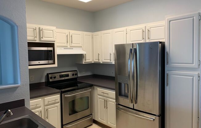 2 beds, 2 baths, $1,800