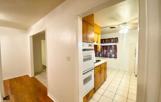 3 beds, 2 baths, $1,400