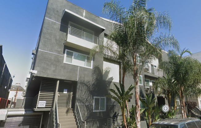 HAR - Harvard Apartments