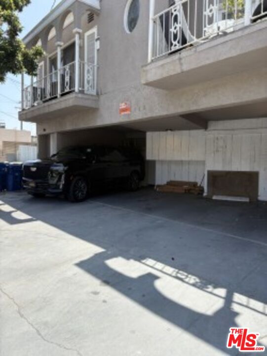 120 HURRICANE ST