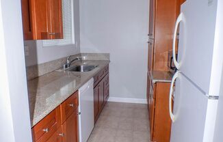 1 bed, 1 bath, 500 sqft, $2,350, Unit 812.5 Niantic Ct