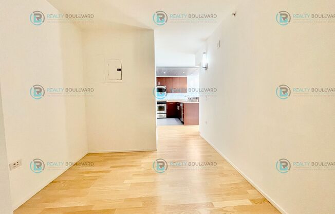 1 bed, 1 bath, $1,695, Unit # 807