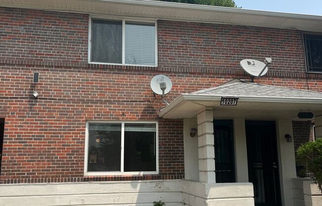 Cozy 2 bed, 1 Bath Townhouse in Aurora