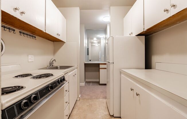 1 bed, 1 bath, 598 sqft, $1,425, Unit 203