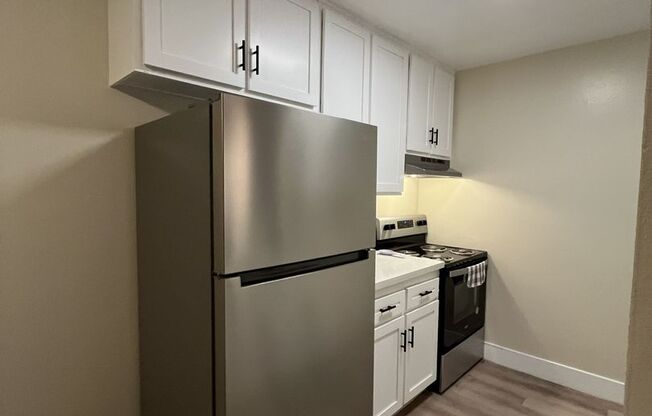 1 bed, 1 bath, 714 sqft, $2,250, Unit 042