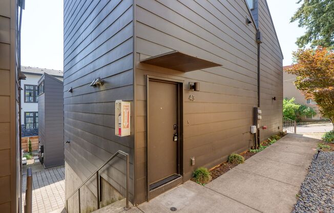 Sawtooth Townhomes