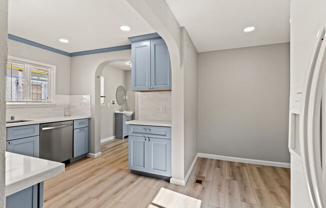 Remodeled 4-Bedroom House w/ Private Yard in Oakland