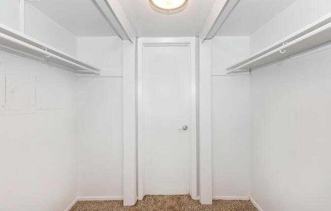Studio, 1 bath, 433 sqft, $768