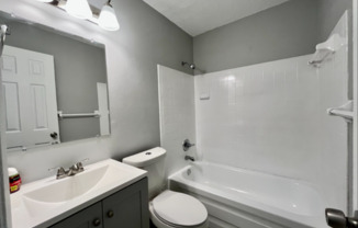 2 beds, 1 bath, 900 sqft, $1,850, Unit 10234 Unit B