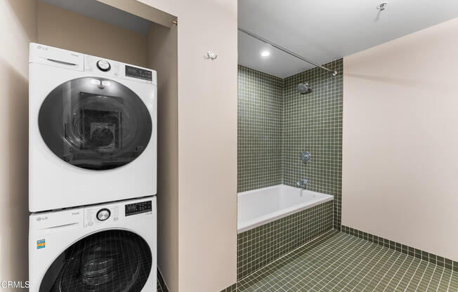 510 S Hewitt St UNIT 104