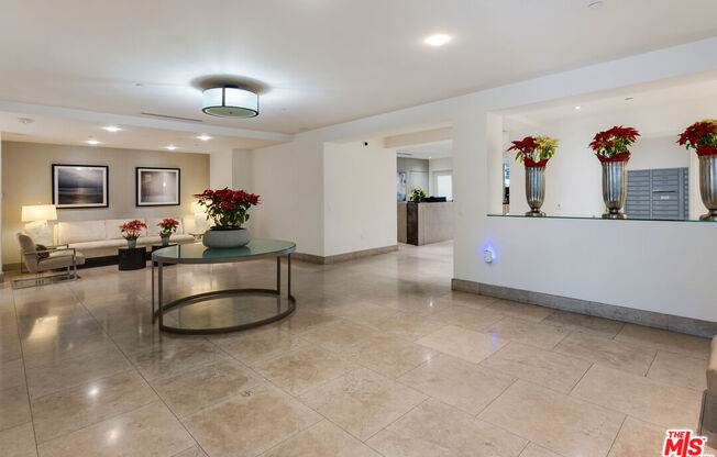 1 bed, 1 bath, 682 sqft, $2,600, Unit 220