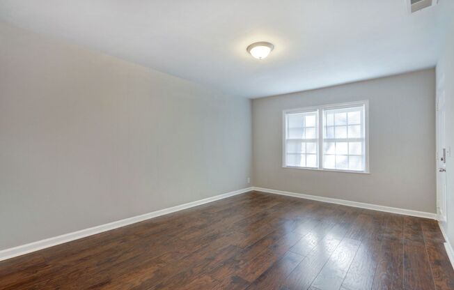 1724 East 39th Street