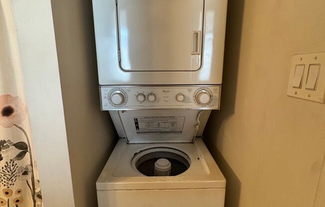 1 bed, 1 bath, 550 sqft, $1,200, Unit 202