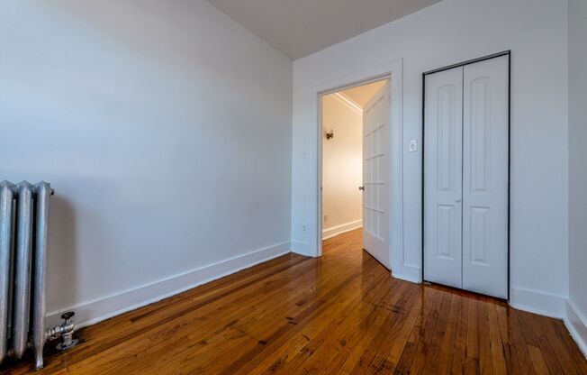 7944 S Paulina