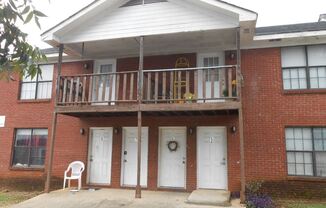 915 4th Ave W