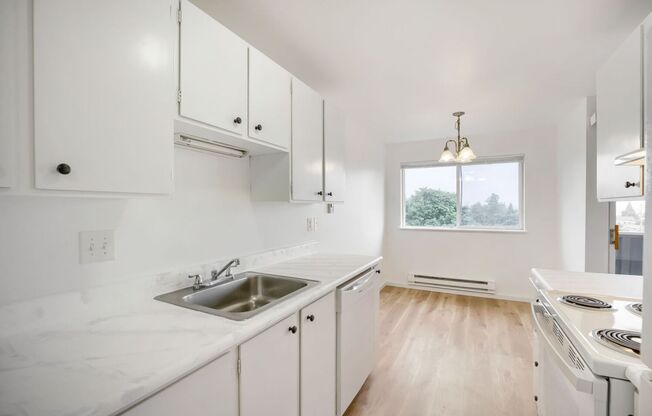 1 bed, 1 bath, 700 sqft, $1,495, Unit Unit 113