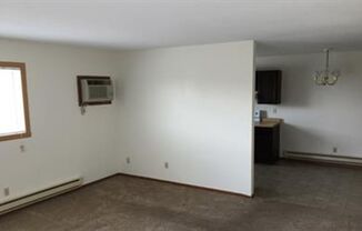 1 bed, 1 bath, 825 sqft, $825, Unit 15