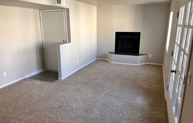 1 bed, 1 bath, 725 sqft, $929, Unit 224