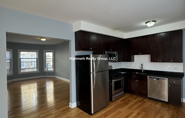 1644 W Pratt Blvd 2F