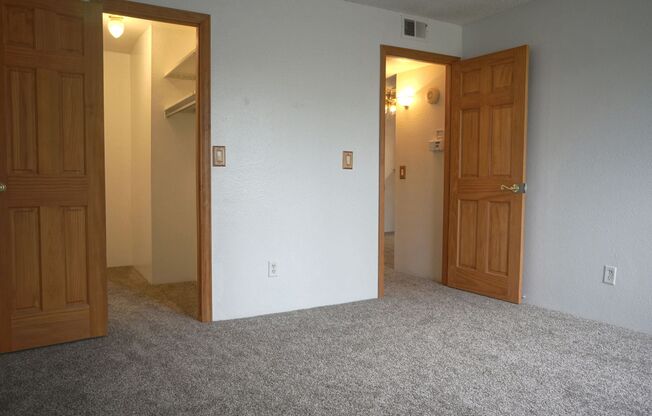 1 bed, 1 bath, $1,300, Unit #A202