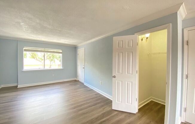 1938 Conway Road, Unit 6