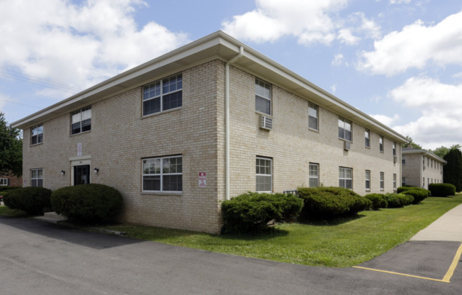 1 bed, 1 bath, 678 sqft, $949.99, Unit 5901-16