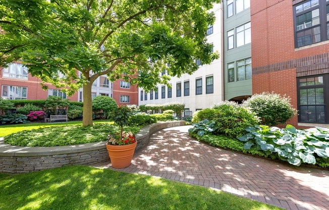 2 beds, 2 baths, 1,206 sqft, $4,600, Unit 225