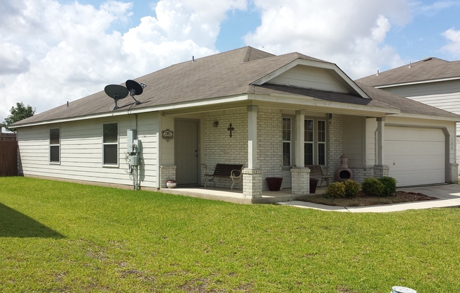 3 beds, 2 baths, $1,795