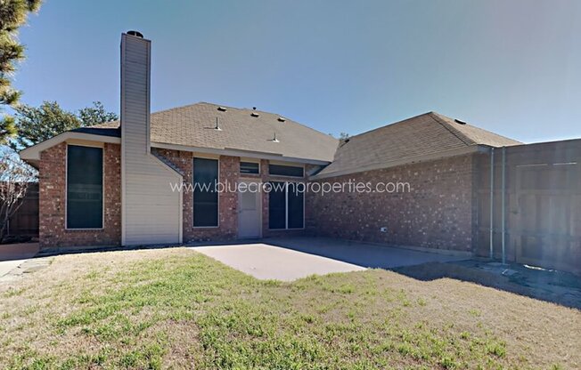 8401 GREENFIELD DR