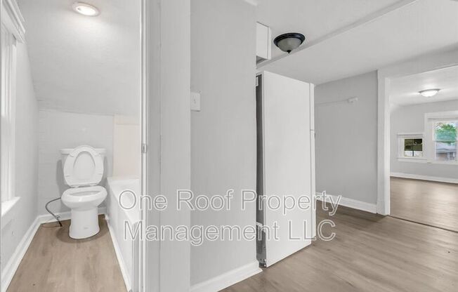 324 N HARDESTY