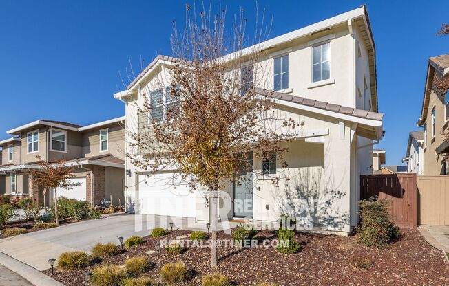 8425 AMBER VLY LN