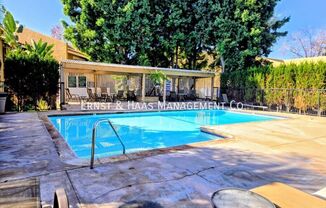 1101 W MACARTHUR BLVD