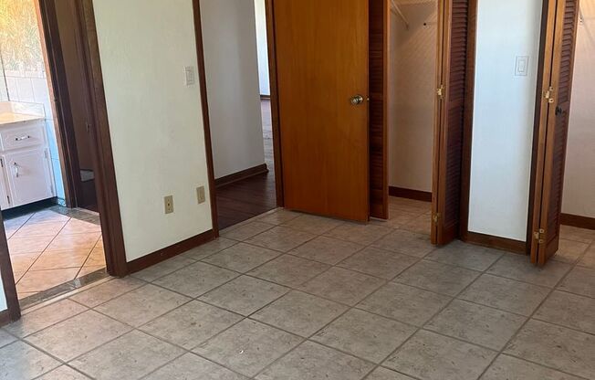 3 beds, 2 baths, $2,700