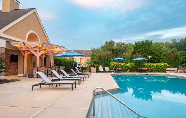 Lounge seating at the pool