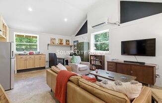 113 NEESE DR