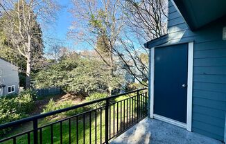 Incredibly Peaceful Apartment in an Urban Oasis in Emeryville!