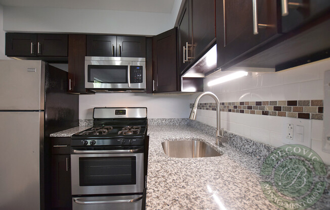 Studio, 1 bath, 352 sqft, $1,550, Unit GN