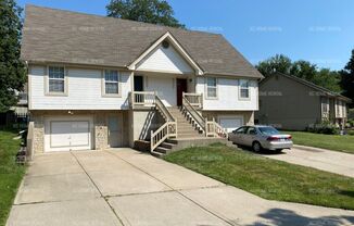 Bright 3 bed 2 bath home in KCMO!