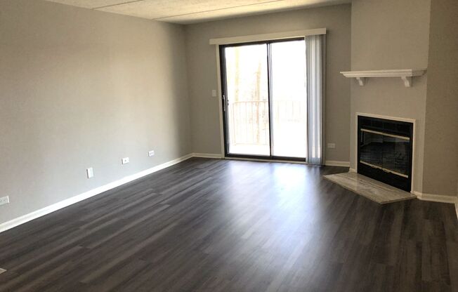 1 bed, 1 bath, 835 sqft, $1,795, Unit 2021B-304B