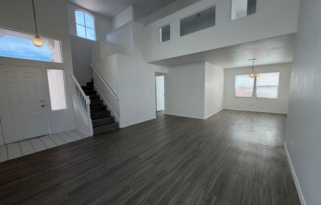 Bright & Spacious Home in Southwest Las Vegas!