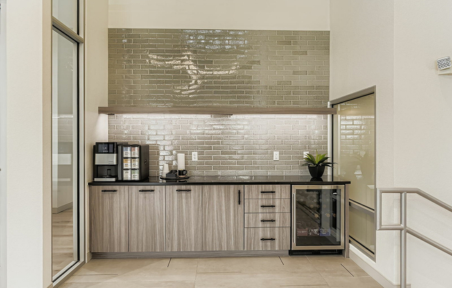 828 Broadway - Web Quality - 002 - 02 Lobby